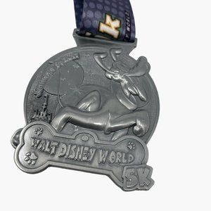 Run Disney World Pluto 5K Medal 3.5" tall NEW Pewter color with Lanyard